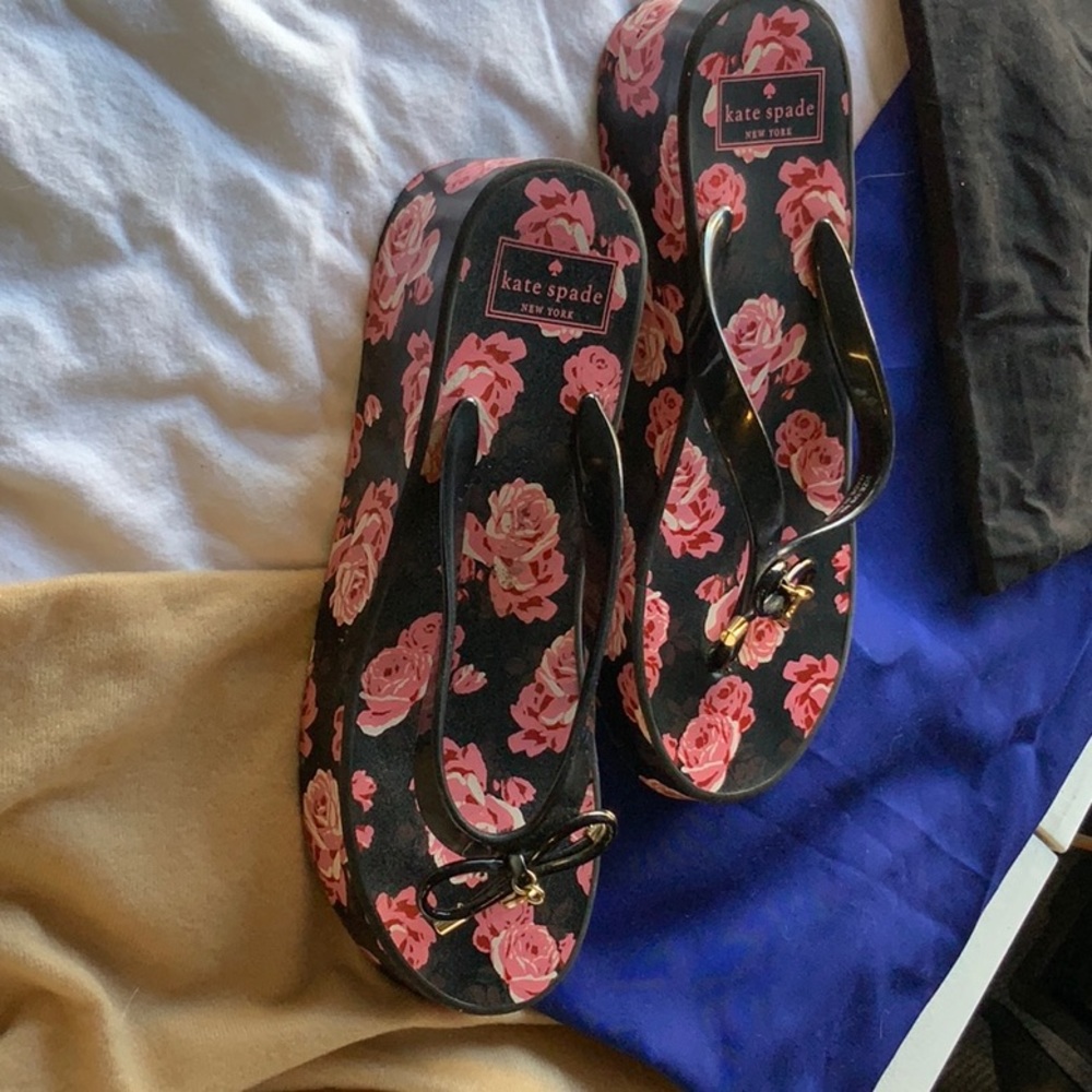 KATE SPADE ROSE SANDALS - Picture 2 of 3